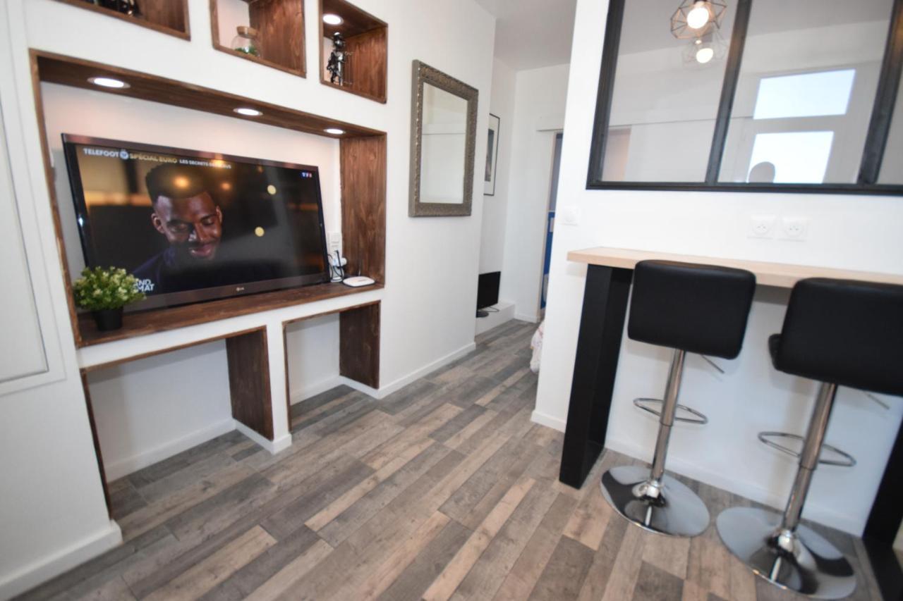 Design Appart - Hyper Centre - Tram - Free Wifi - Lerelaisdodile21 발랑시엔 외부 사진